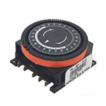 DIEHL 880 Előlapba szerelhető szinkron motoros analóg kapcsolóóra