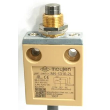 M4-4310 Csavaros nyomócsapos végálláskapcsoló