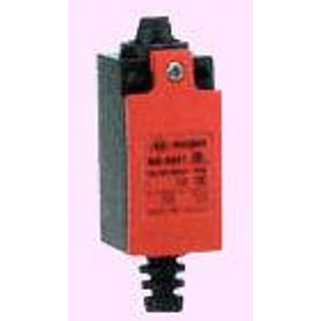  M8-8601 nyomócsapos végálláskapcsoló, IP66